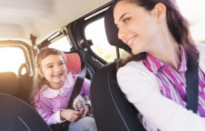 10 tips for driving safely in the UK - checkreg.net